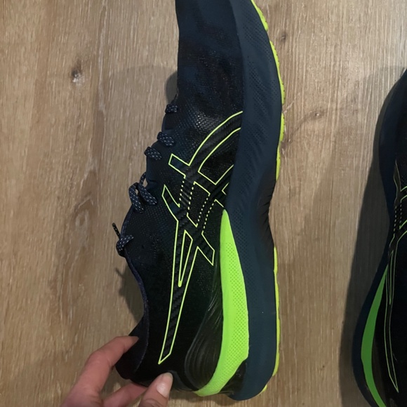 ASICS Sneakers, men’s size 13 - Picture 2 of 2